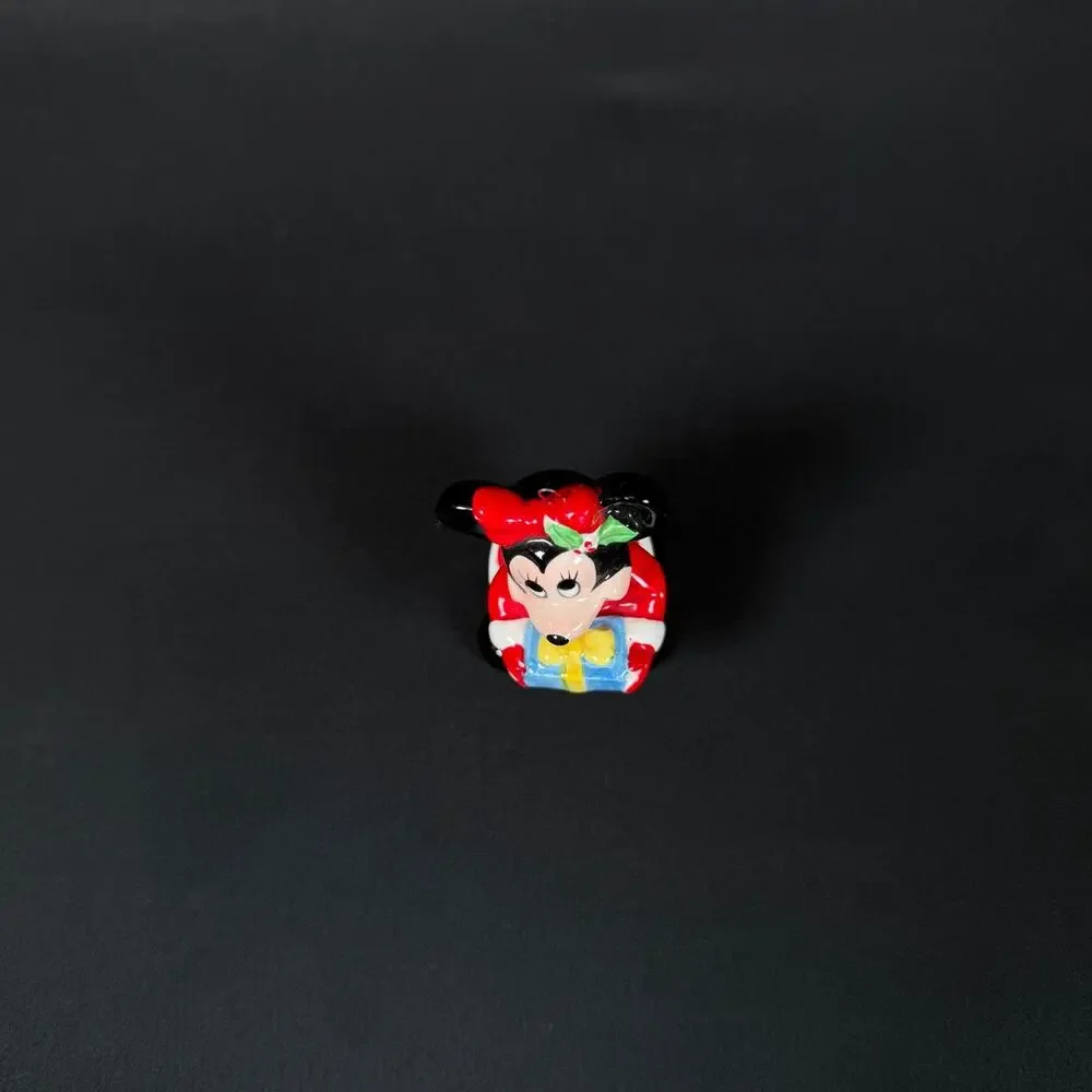 Mickey Minnie Mouse Caroling 3